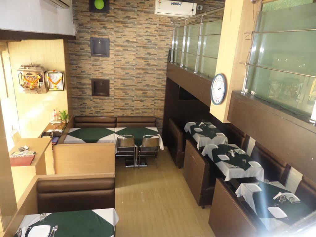 Oyo 2026 Hotel Aishwarya Residency Navi Mumbai Exterior photo